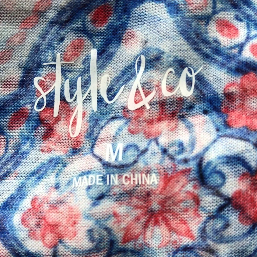 🔥NWT🔥 Style & Co. Women’s Printed Scoop Neck Swing Top - Picture 3 of 6